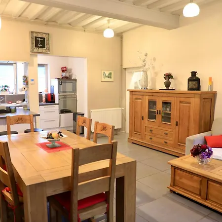 Hébergement de vacances Maison De 4 Avec Terrasse Et Wifi A La Bataille *